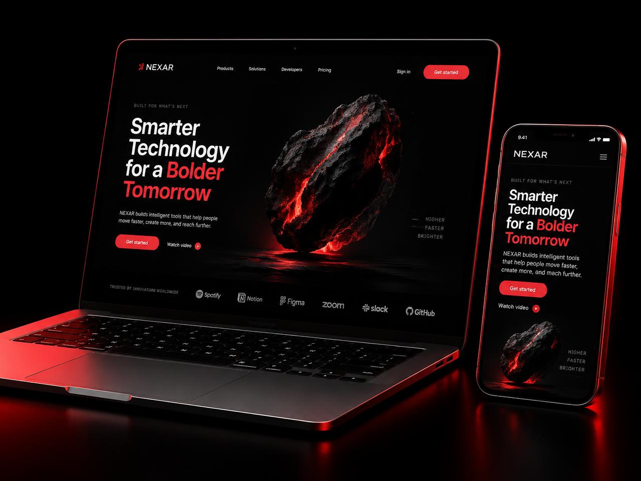 Mockup de site em computador e celular